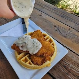 Brunch Time at The Ginger Man!

We're serving brunch from 11–3 alongside our full menu and most importantly... $4 Mimosas, $8 Bloody Marys.

We’re open until 11pm, so whether it’s brunch, lunch, dinner, or just drinks, we’ll see you when you get here!